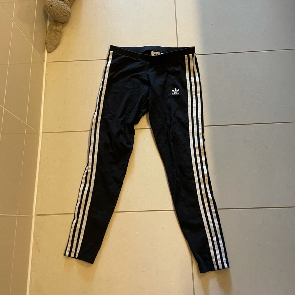 Adidas leggings